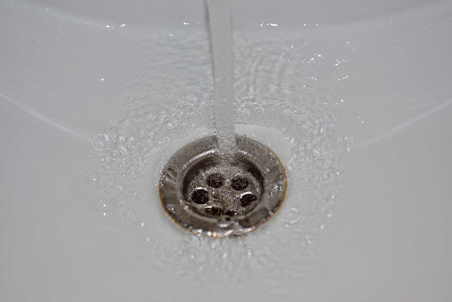 A2B Drains provides services to unblock blocked sinks and drains for properties in Darlaston.